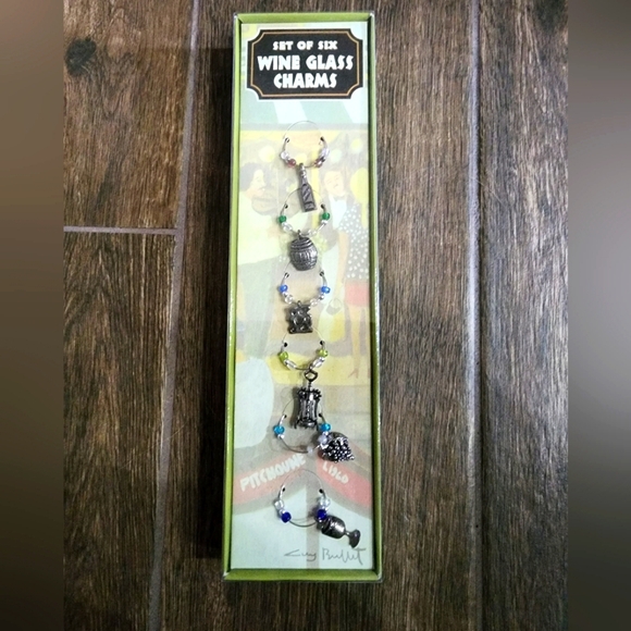 Wine Glass Charms - set of 6 NIB - Picture 1 of 5